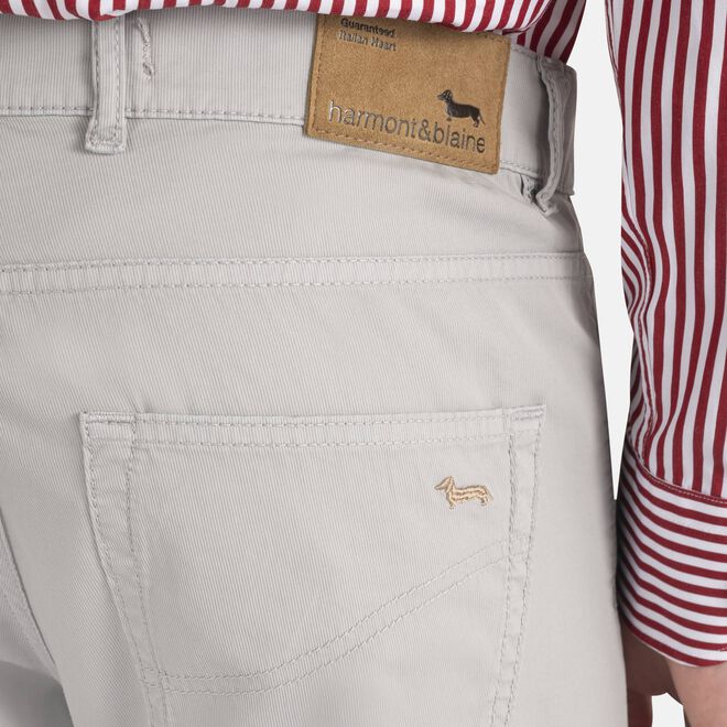(image for) Please Shop Online Pantalone cinque tasche con ricamo bassotto F08251016-0653 In Offerta